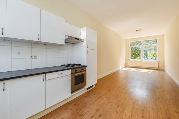 Medium property photo - Van Musschenbroekstraat 47, 2522 AJ Den Haag